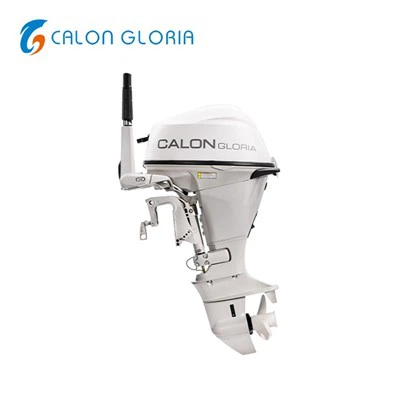 Bateau à 4 moteurs hors-bord